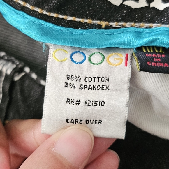 COOGI EMBROIDERED JEANS - Picture 9 of 10